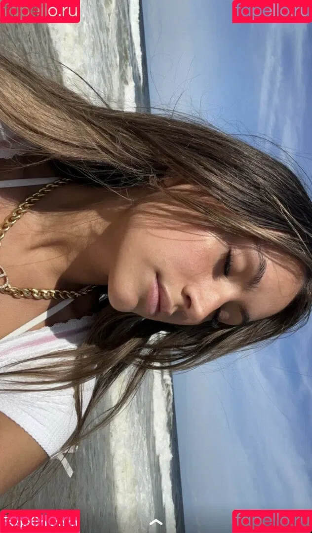 Zoe Ferguson Onlyfans Photo Gallery 