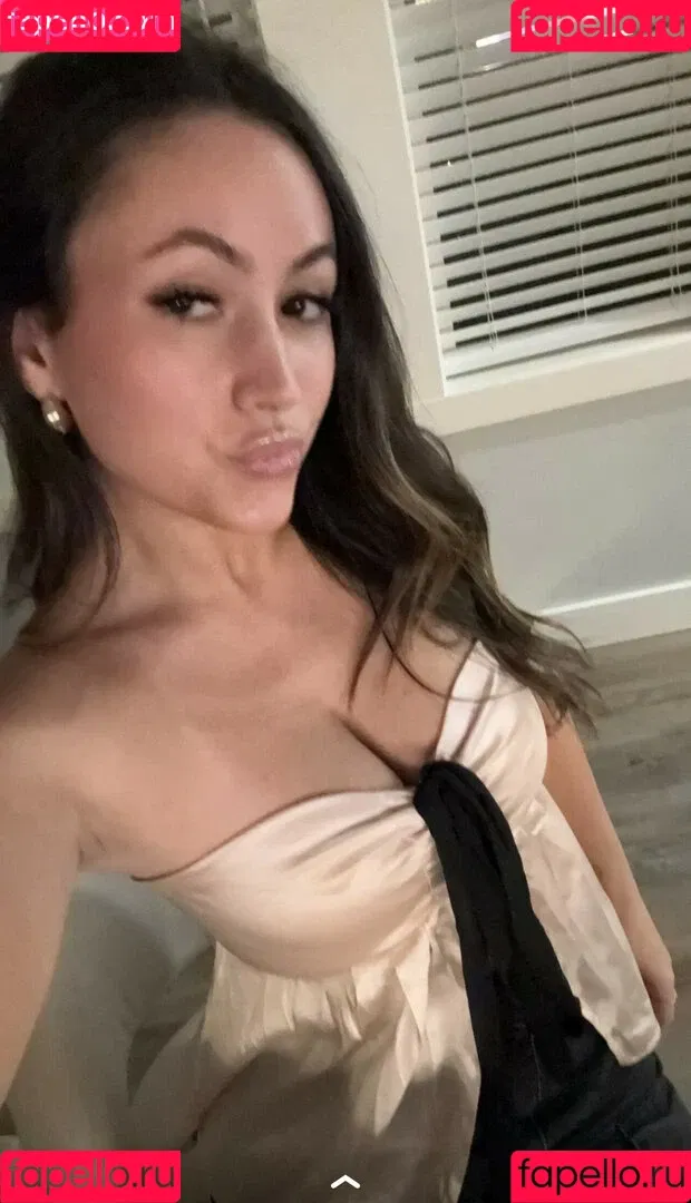 Zoe Ferguson Onlyfans Photo Gallery 