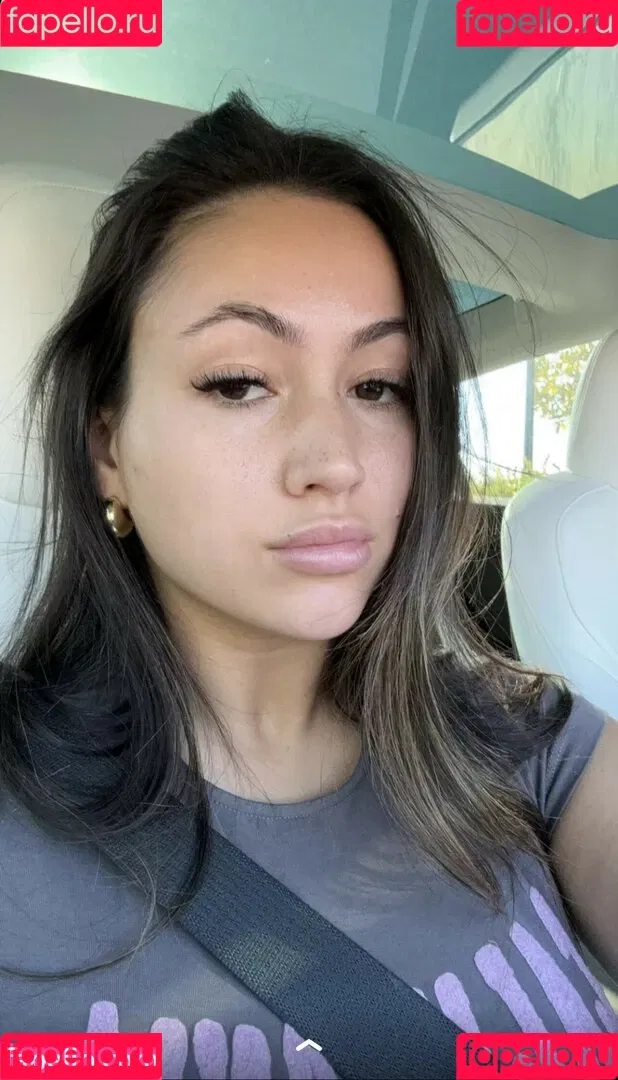 Zoe Ferguson Onlyfans Photo Gallery 