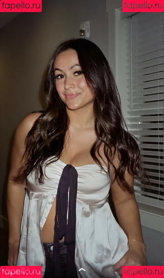 Zoe Ferguson Onlyfans Photo Gallery 