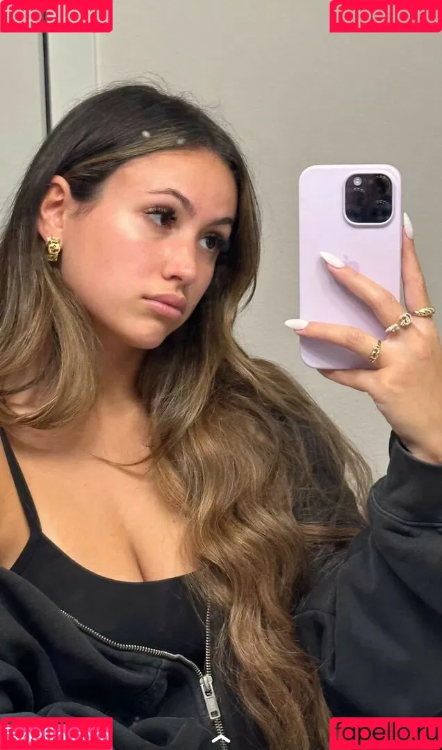 Zoe Ferguson Onlyfans Photo Gallery 