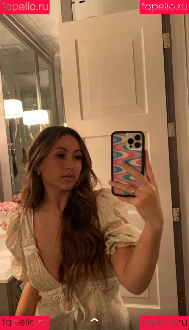 Zoe Ferguson Onlyfans Photo Gallery 