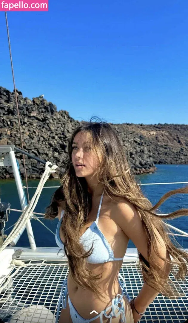 Zoe Ferguson Onlyfans Photo Gallery 