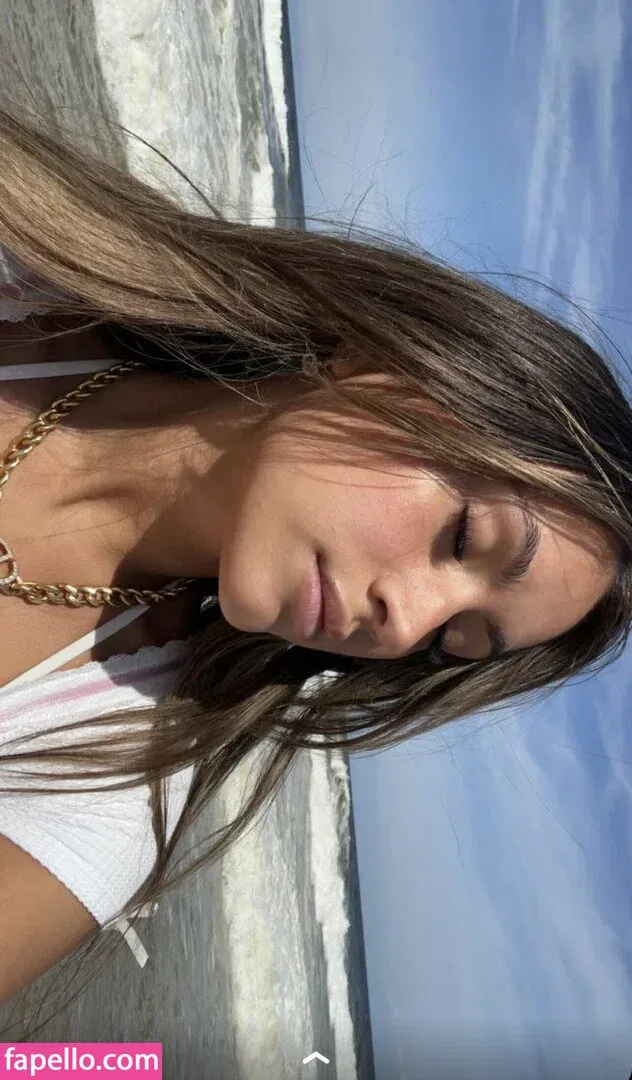 Zoe Ferguson Onlyfans Photo Gallery 