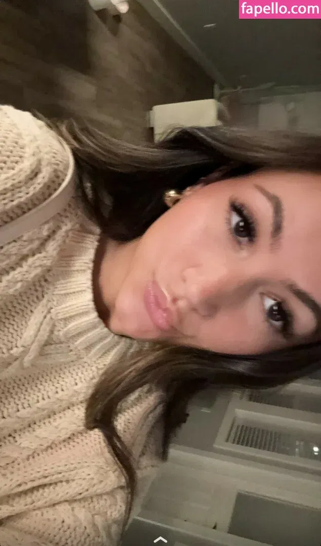 Zoe Ferguson Onlyfans Photo Gallery 