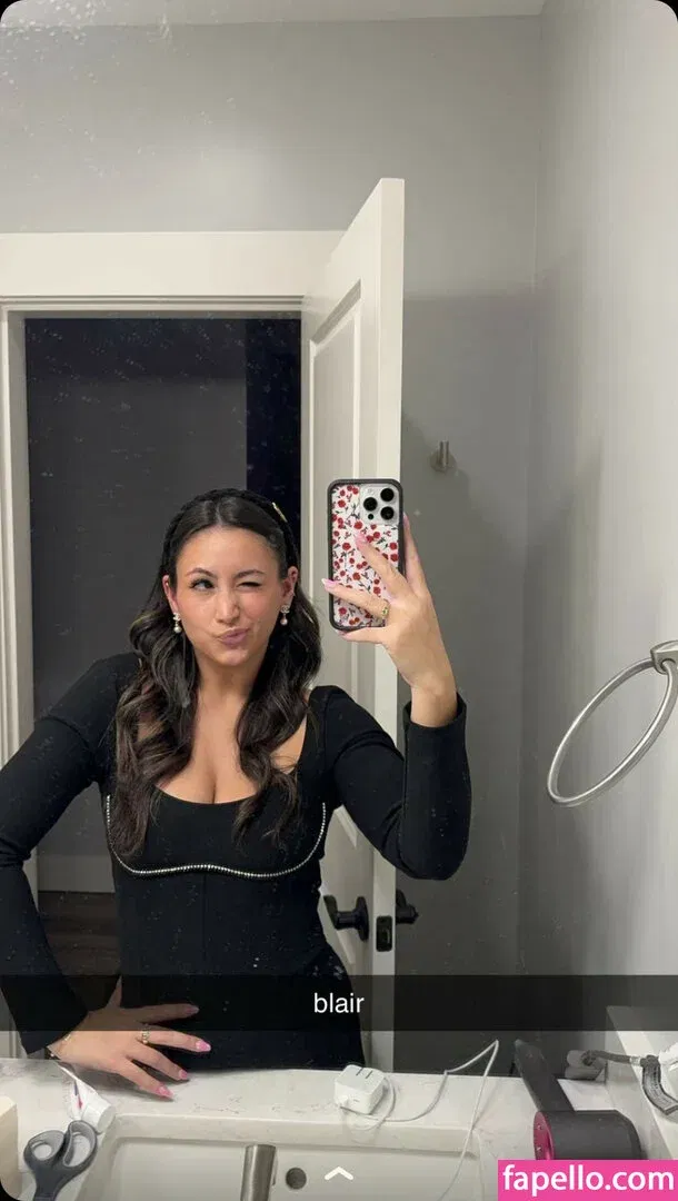 Zoe Ferguson Onlyfans Photo Gallery 