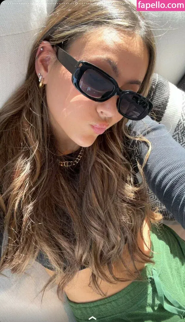 Zoe Ferguson Onlyfans Photo Gallery 