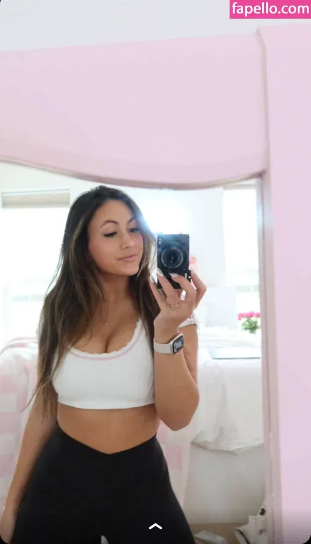 Zoe Ferguson Onlyfans Photo Gallery 