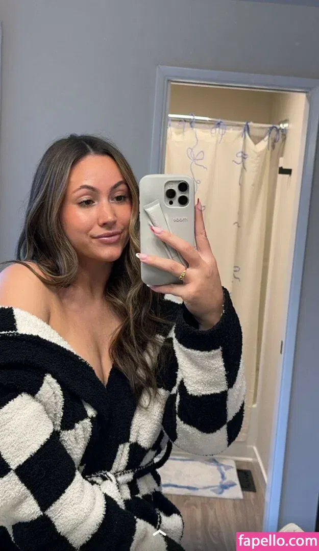 Zoe Ferguson Onlyfans Photo Gallery 