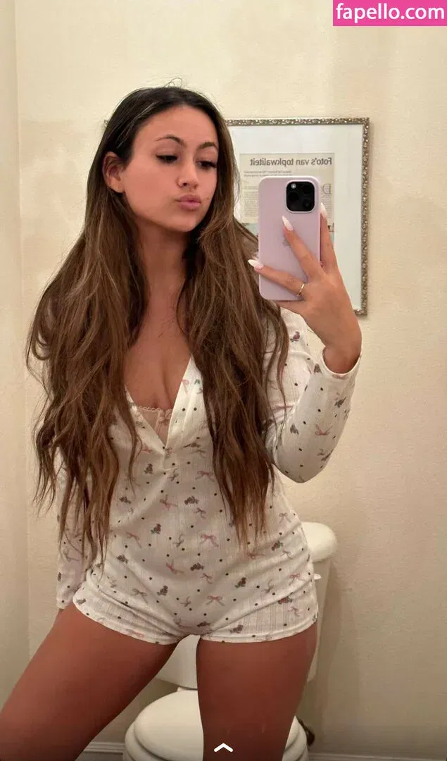 Zoe Ferguson Onlyfans Photo Gallery 