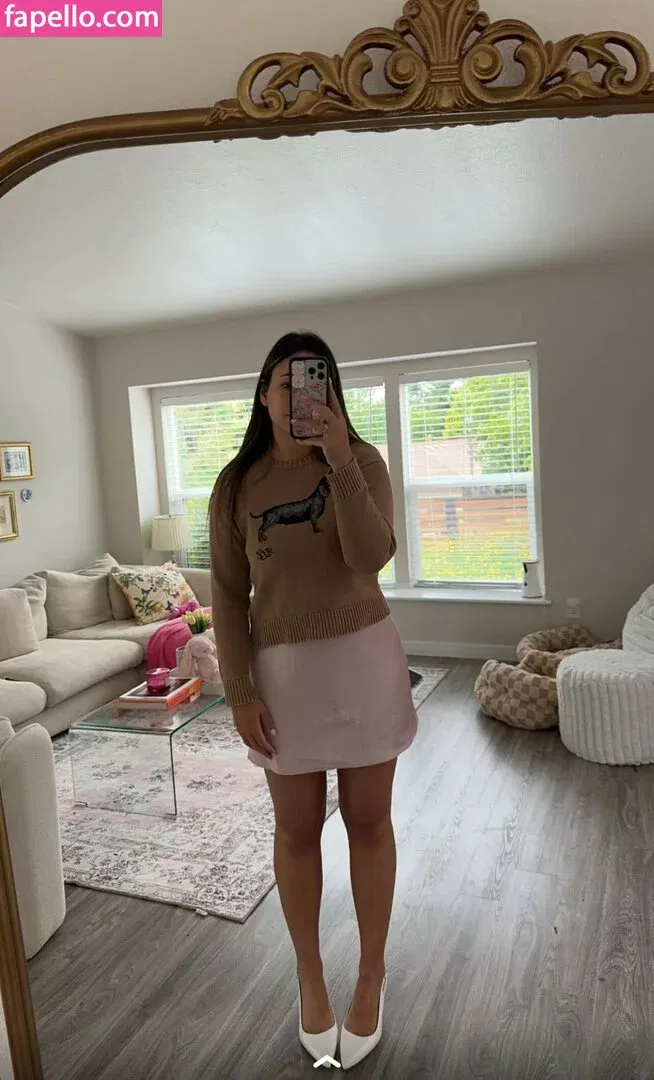 Zoe Ferguson Onlyfans Photo Gallery 