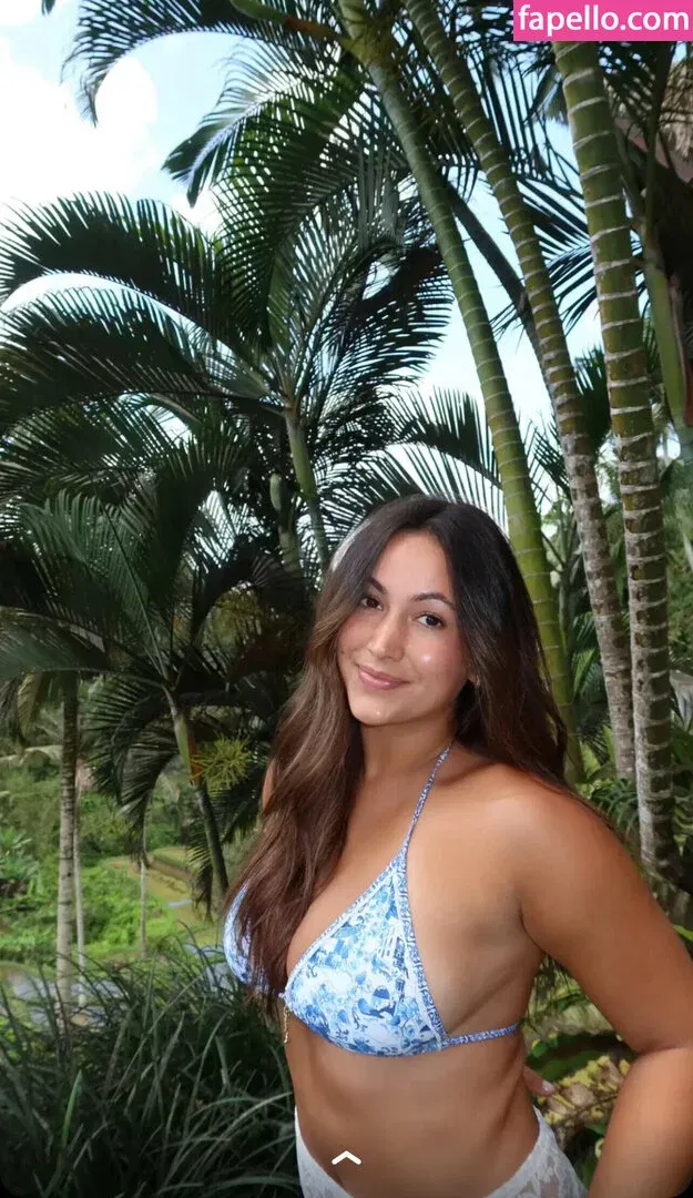 Zoe Ferguson Onlyfans Photo Gallery 