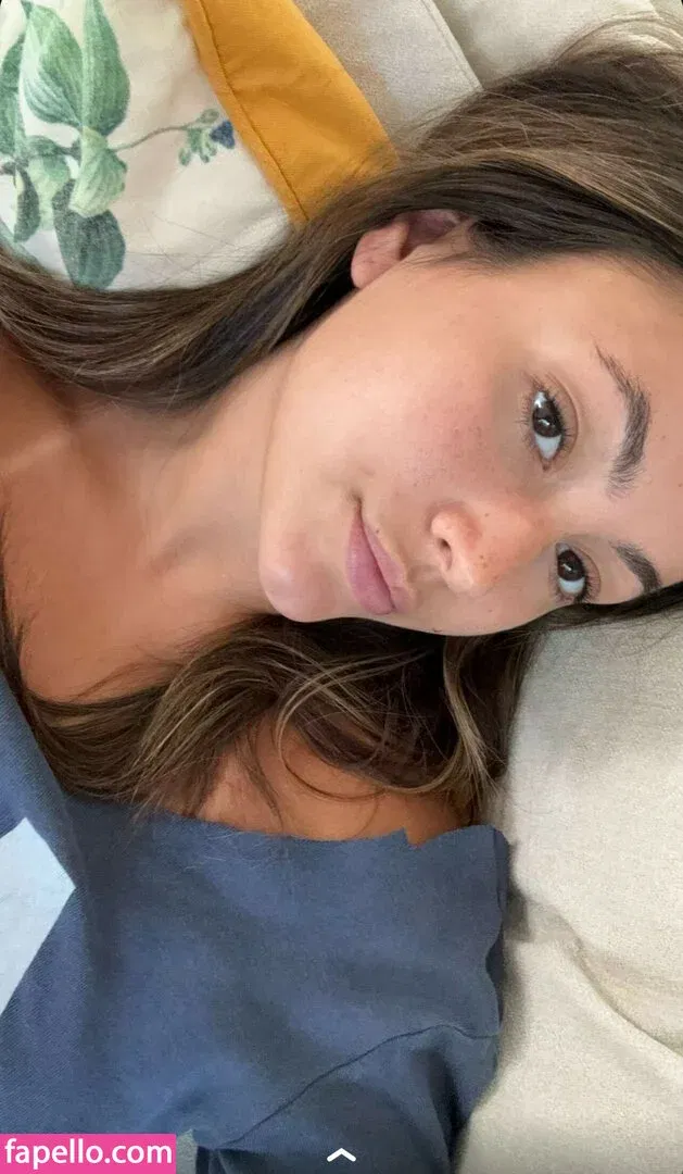 Zoe Ferguson Onlyfans Photo Gallery 