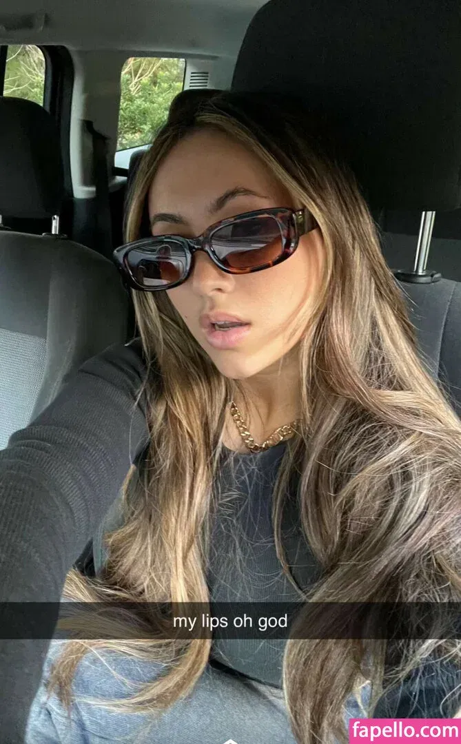 Zoe Ferguson Onlyfans Photo Gallery 