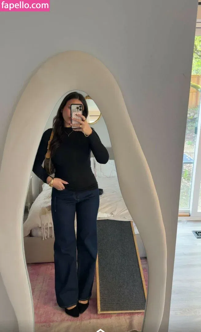 Zoe Ferguson Onlyfans Photo Gallery 