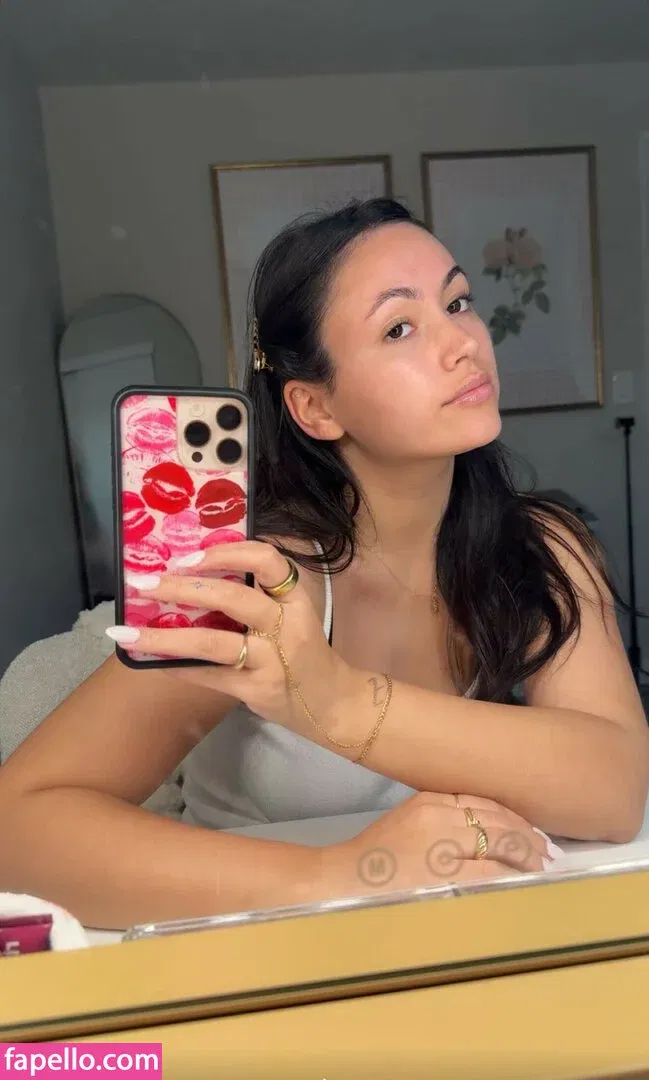 Zoe Ferguson Onlyfans Photo Gallery 