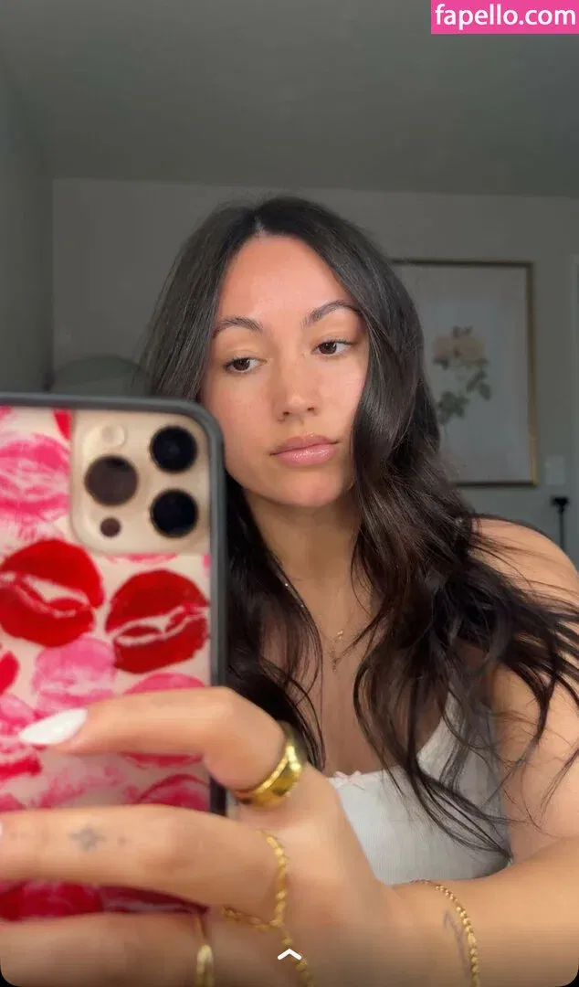 Zoe Ferguson Onlyfans Photo Gallery 