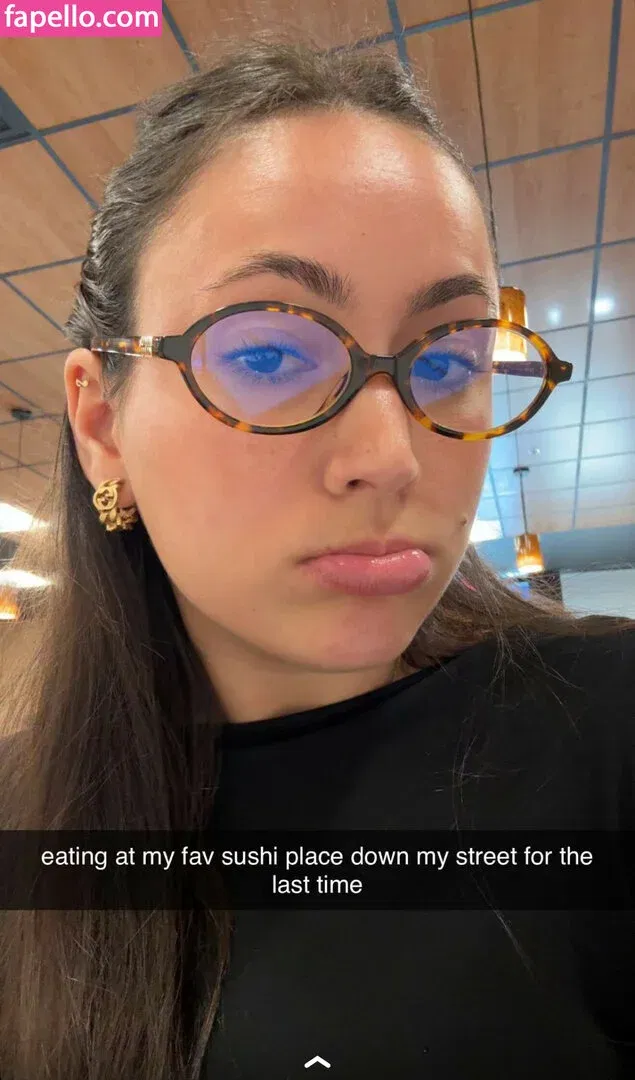 Zoe Ferguson Onlyfans Photo Gallery 