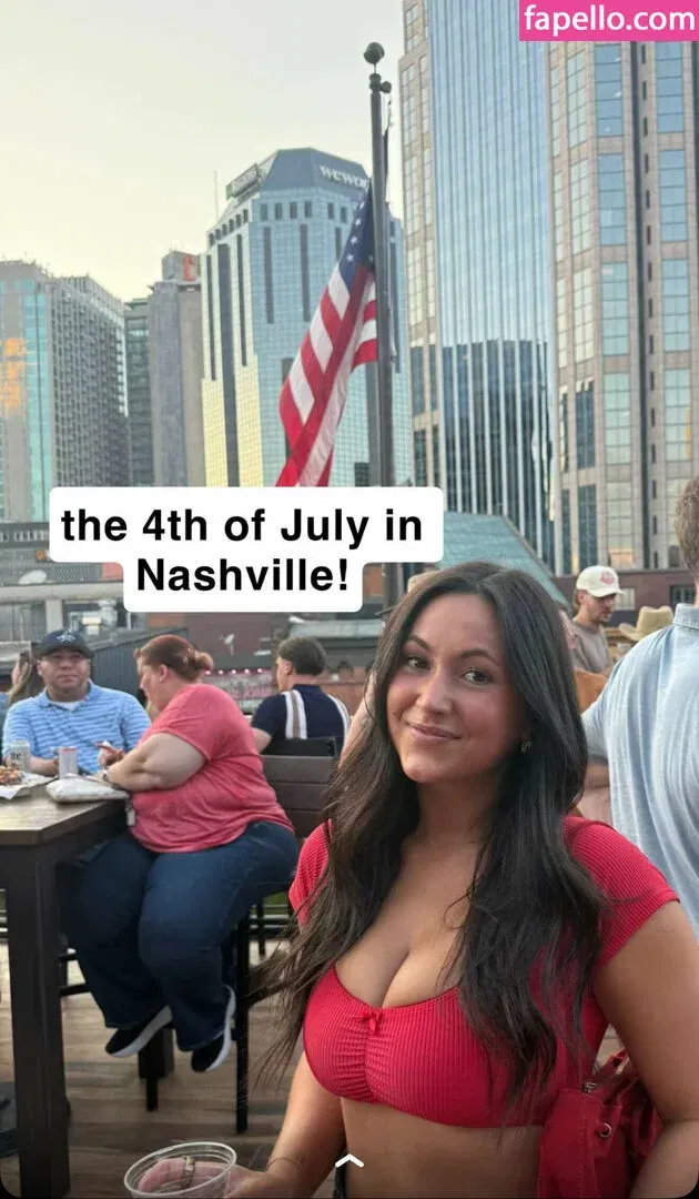 Zoe Ferguson Onlyfans Photo Gallery 