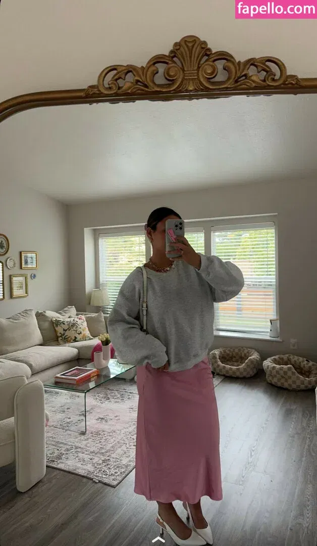 Zoe Ferguson Onlyfans Photo Gallery 