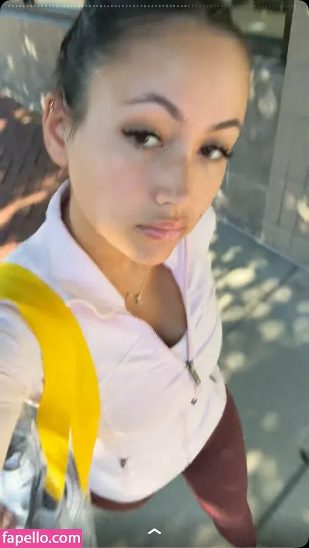 Zoe Ferguson Onlyfans Photo Gallery 