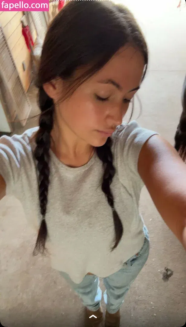 Zoe Ferguson Onlyfans Photo Gallery 