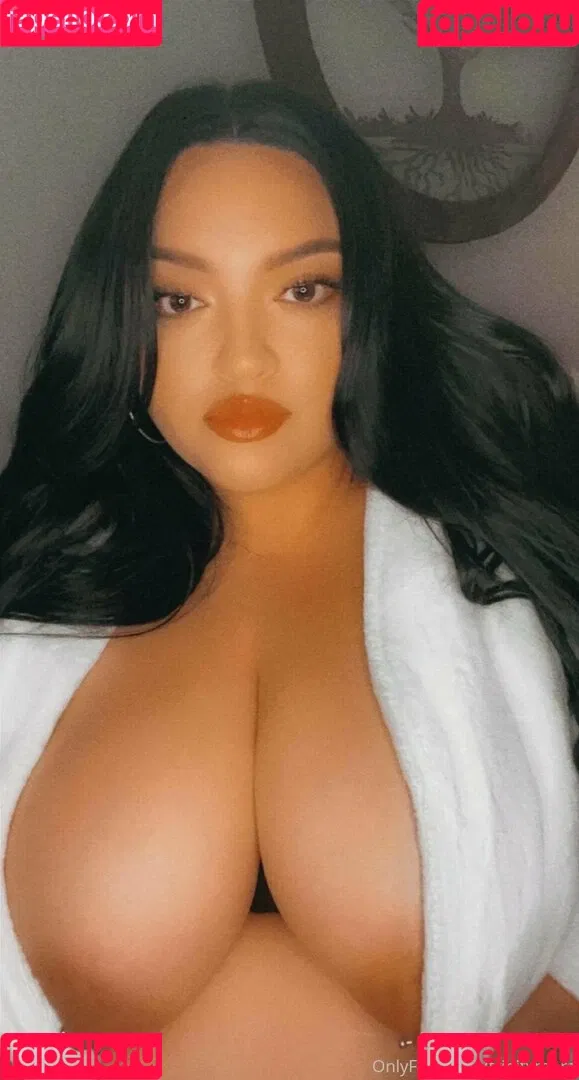 sinwithkim Onlyfans Photo Gallery 