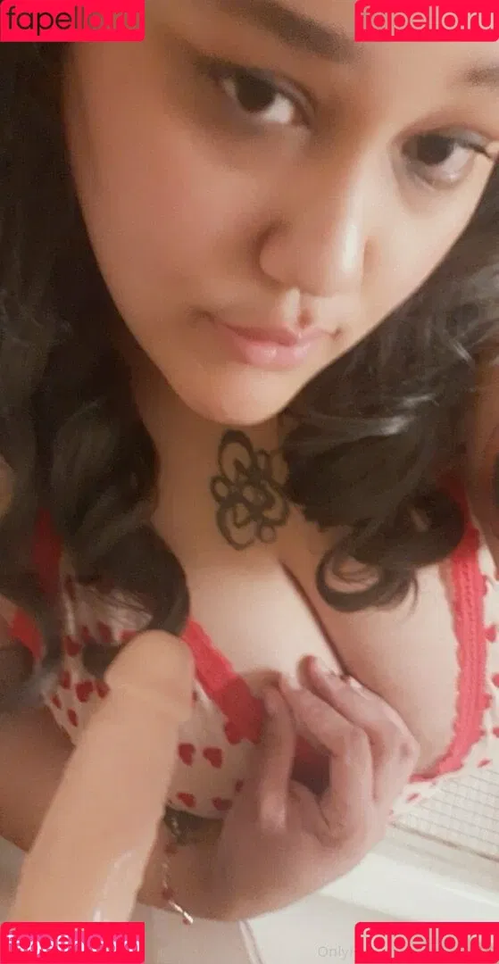 sinwithkim Onlyfans Photo Gallery 