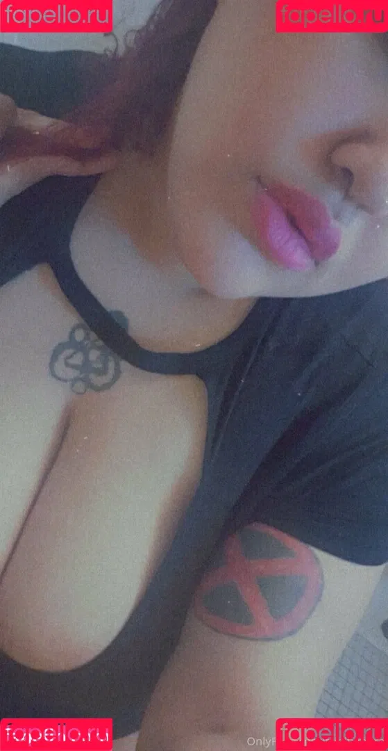 sinwithkim Onlyfans Photo Gallery 