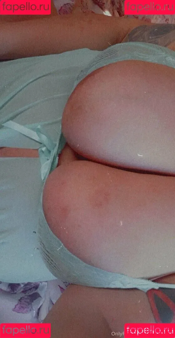 sinwithkim Onlyfans Photo Gallery 