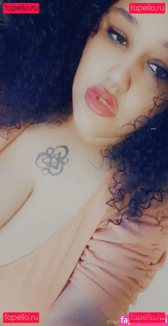 sinwithkim Onlyfans Photo Gallery 