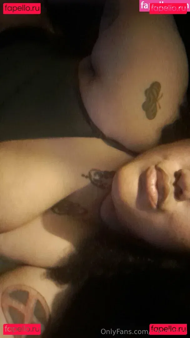 sinwithkim Onlyfans Photo Gallery 