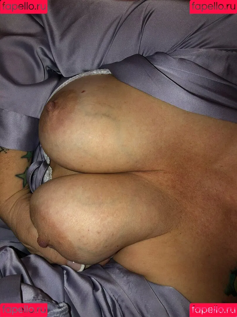 ajonesfeet Onlyfans Photo Gallery 
