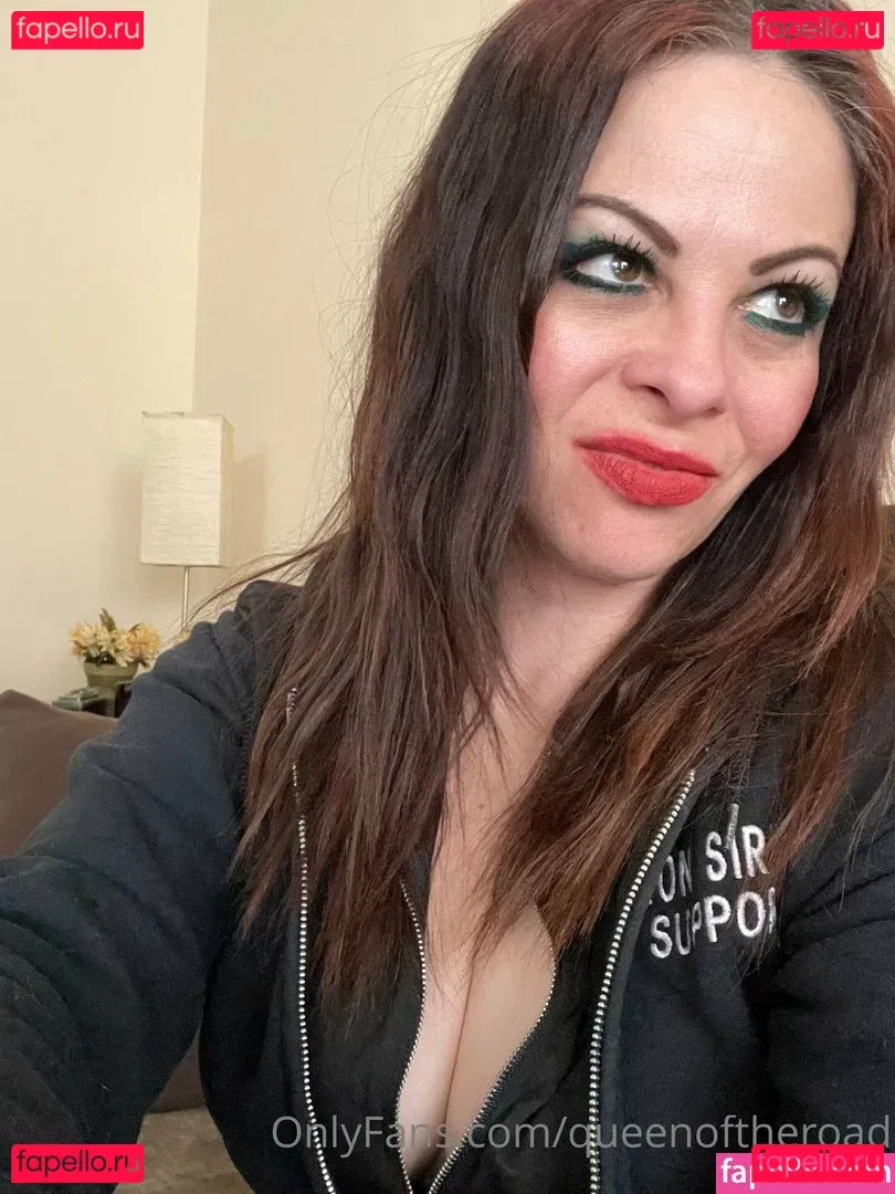 queenoftheroad Onlyfans Photo Gallery 