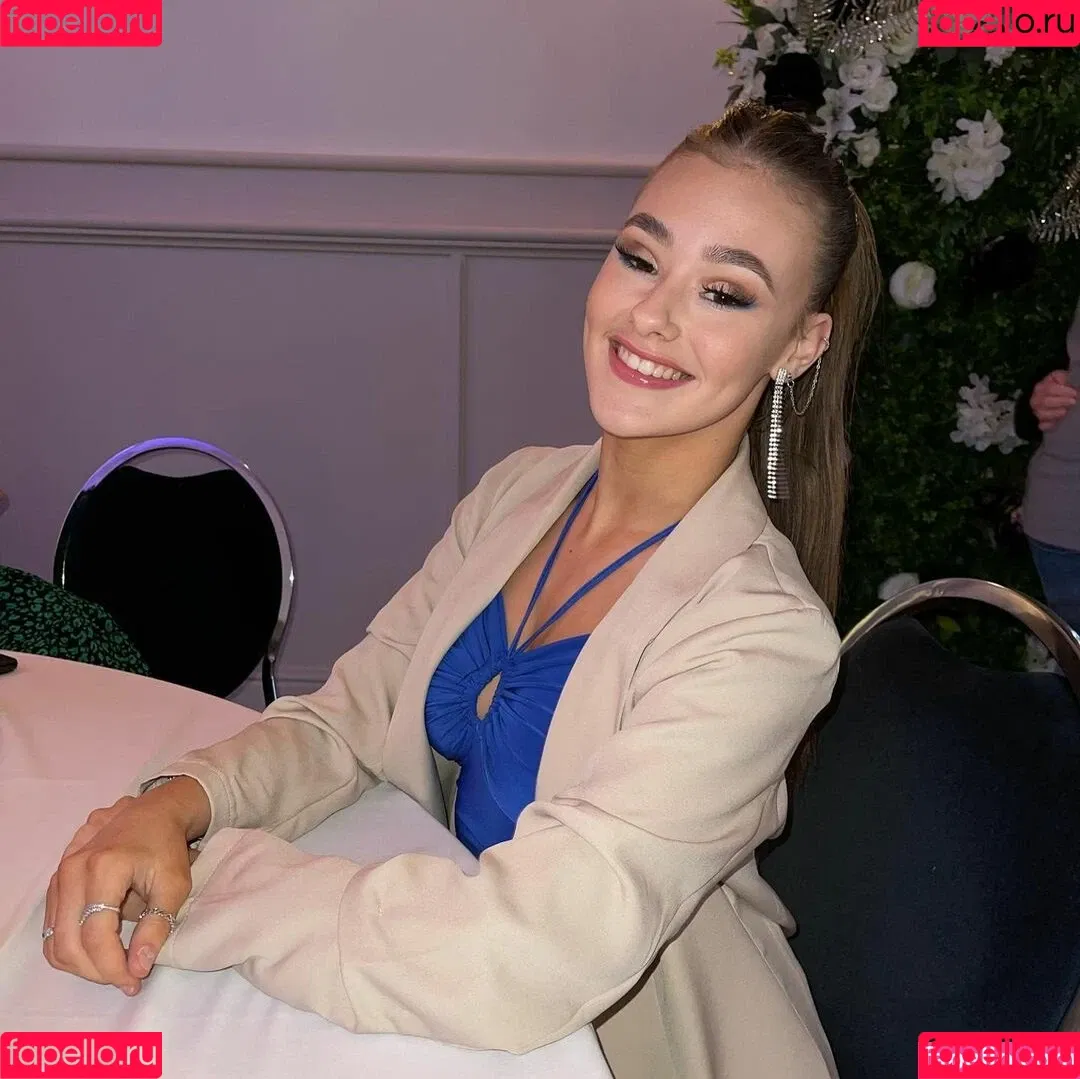 Sydney Etherington Onlyfans Photo Gallery 