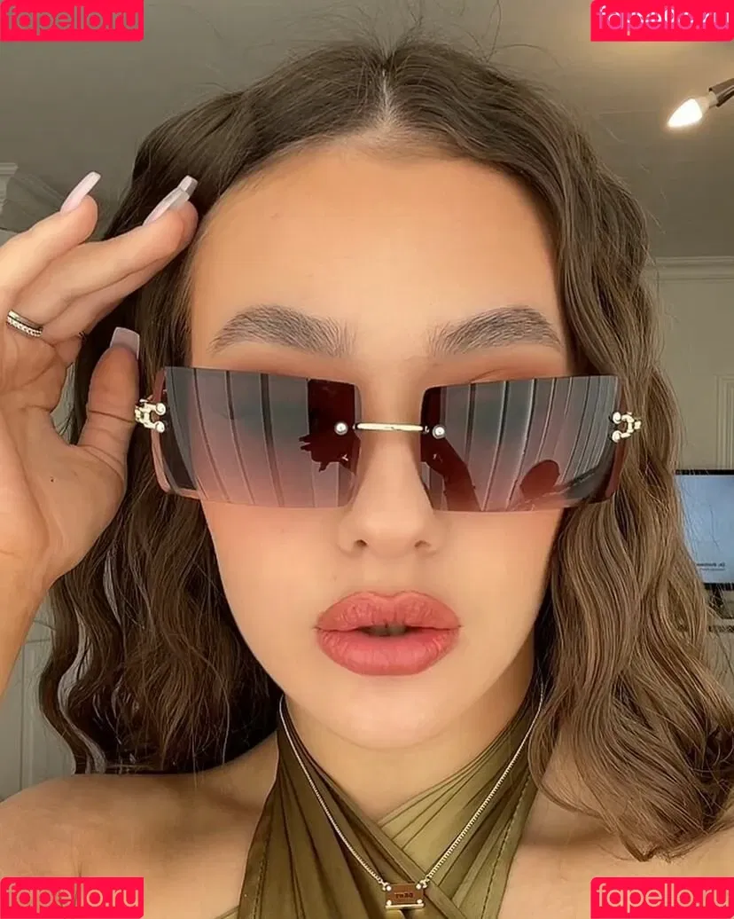 Sydney Etherington Onlyfans Photo Gallery 