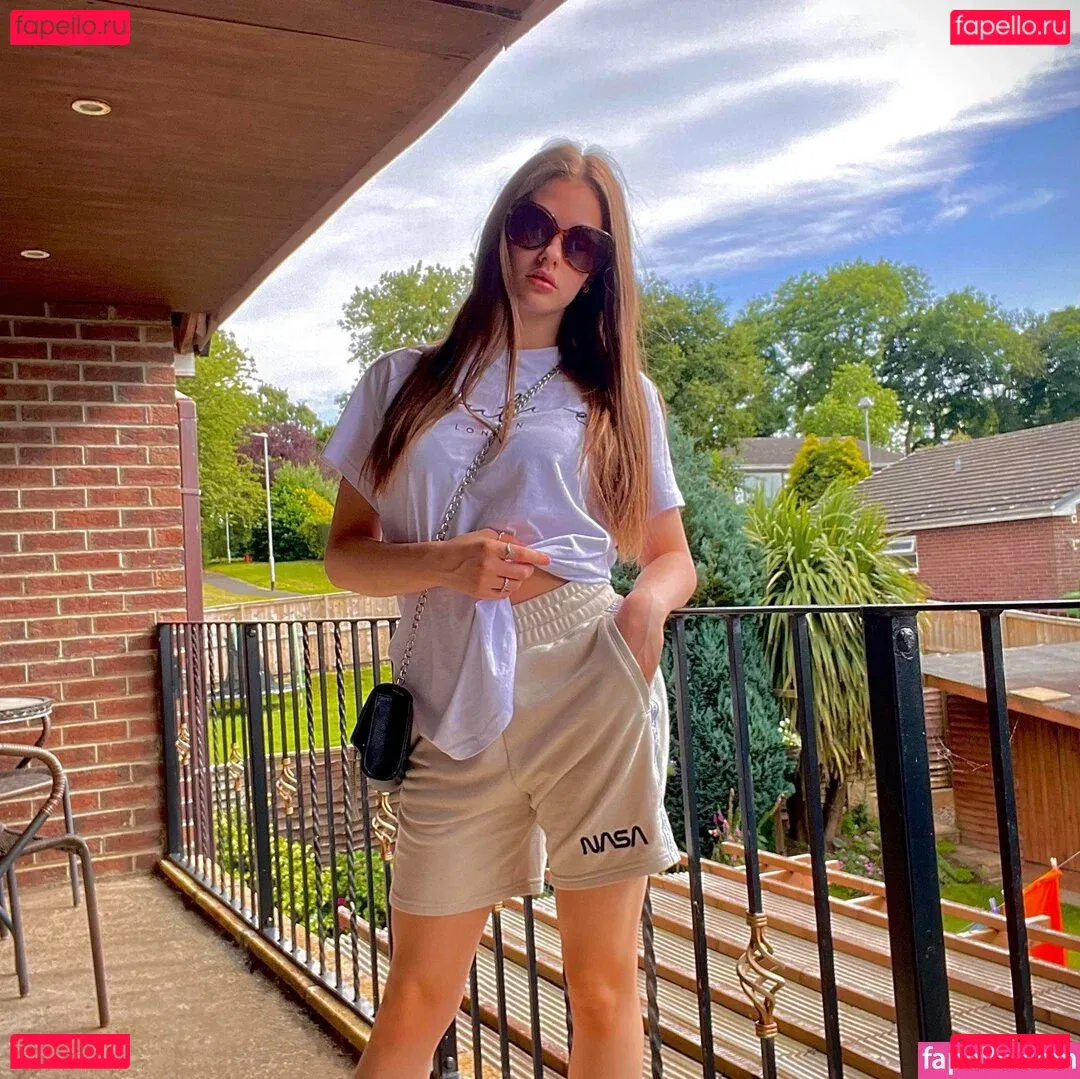 Sydney Etherington Onlyfans Photo Gallery 