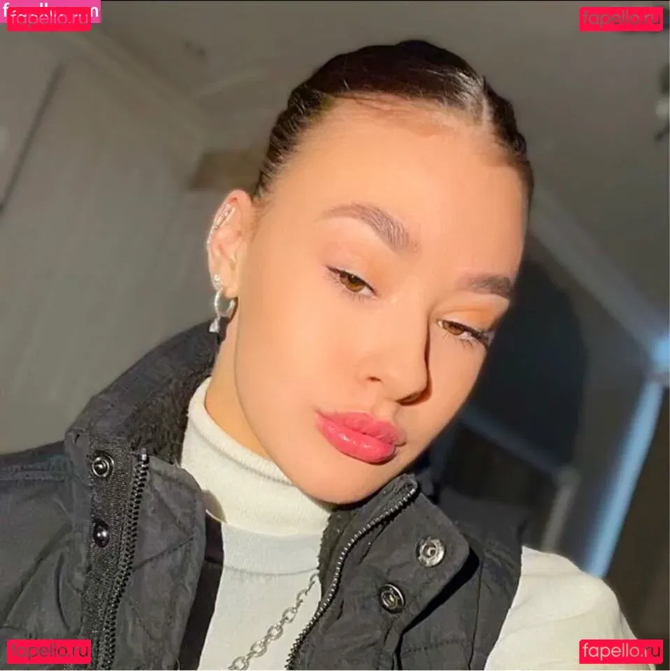 Sydney Etherington Onlyfans Photo Gallery 