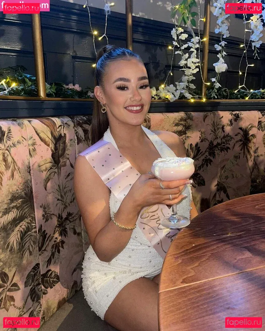 Sydney Etherington Onlyfans Photo Gallery 