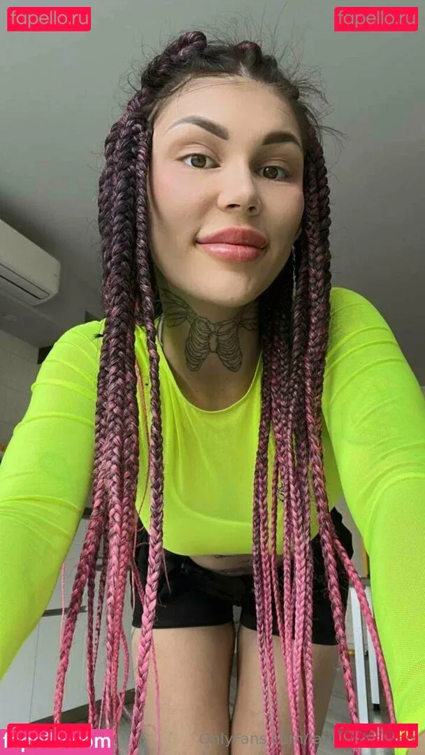 laura_hasmarr Onlyfans Photo Gallery 