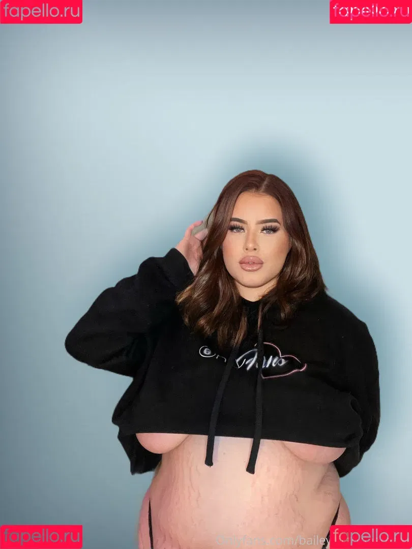 victoria_kellyy Onlyfans Photo Gallery 