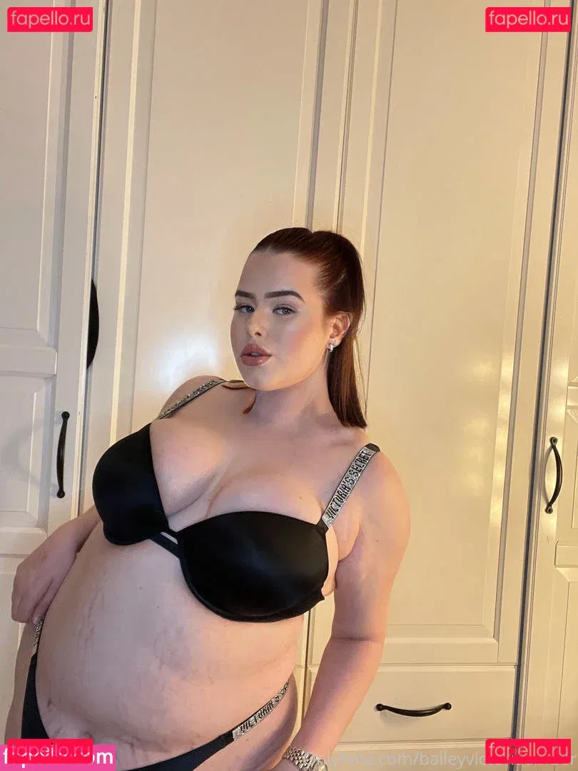 victoria_kellyy Onlyfans Photo Gallery 