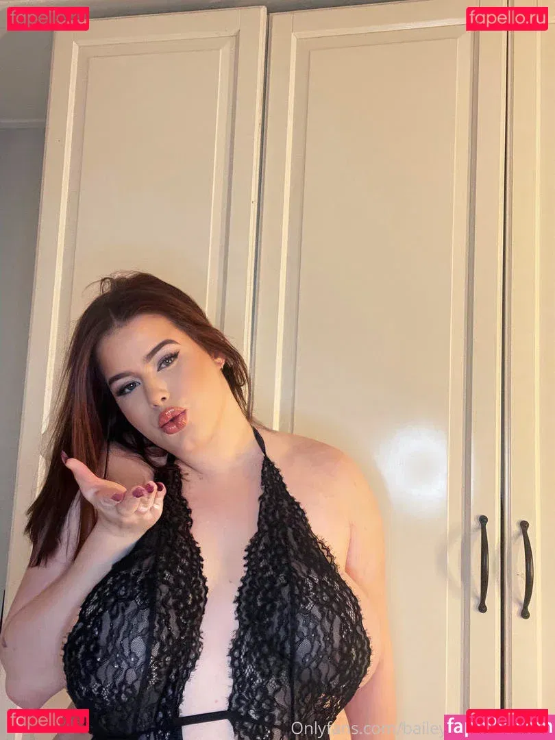 victoria_kellyy Onlyfans Photo Gallery 