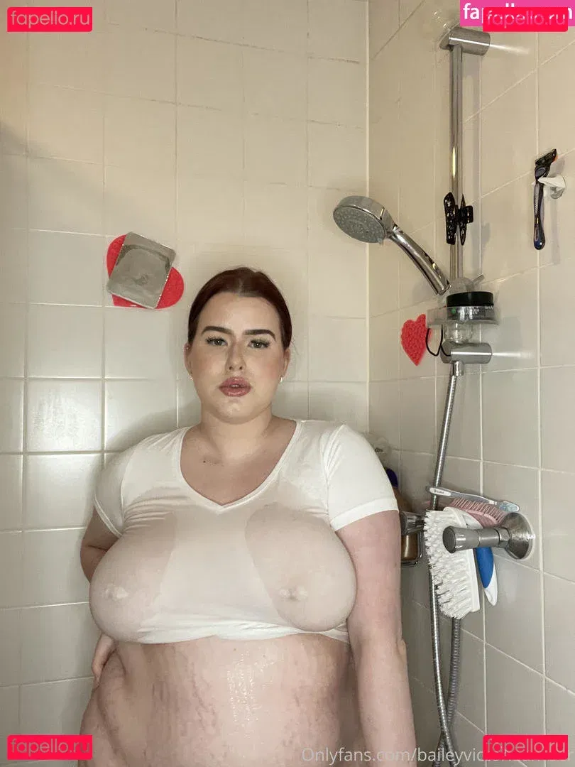 victoria_kellyy Onlyfans Photo Gallery 