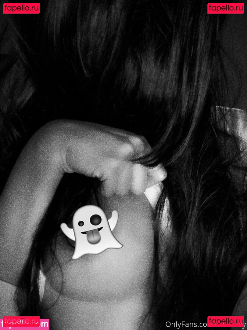 freezoey Onlyfans Photo Gallery 