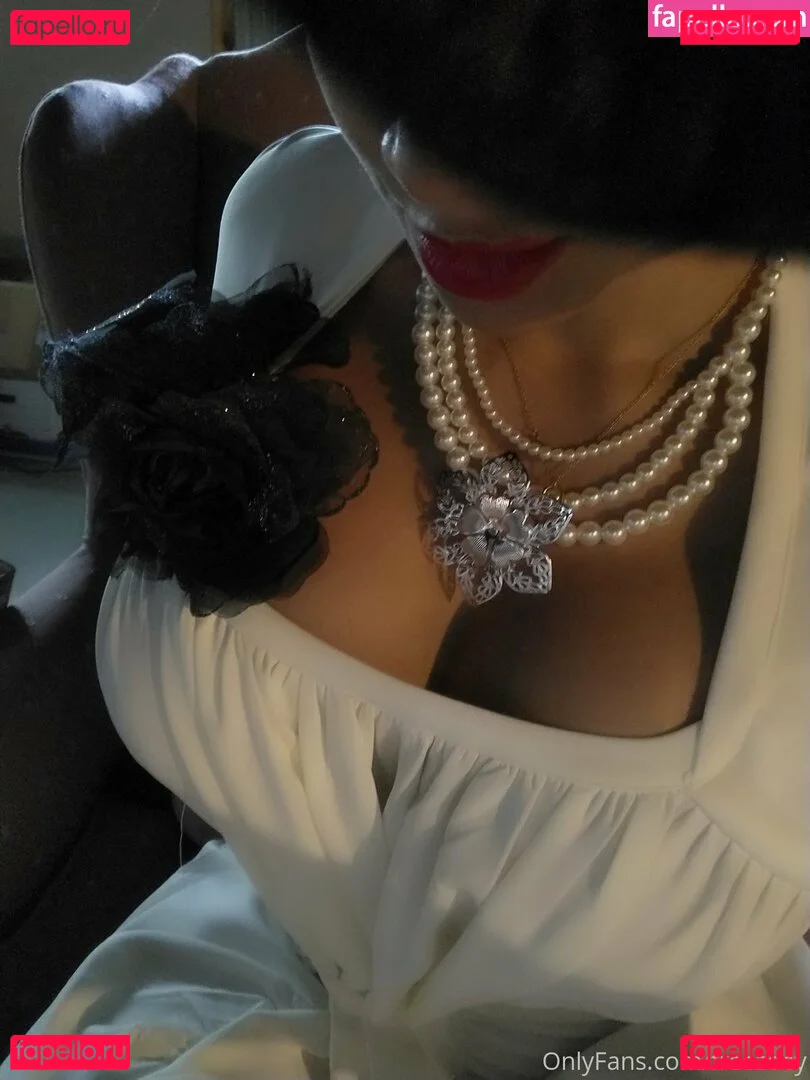 freezoey Onlyfans Photo Gallery 