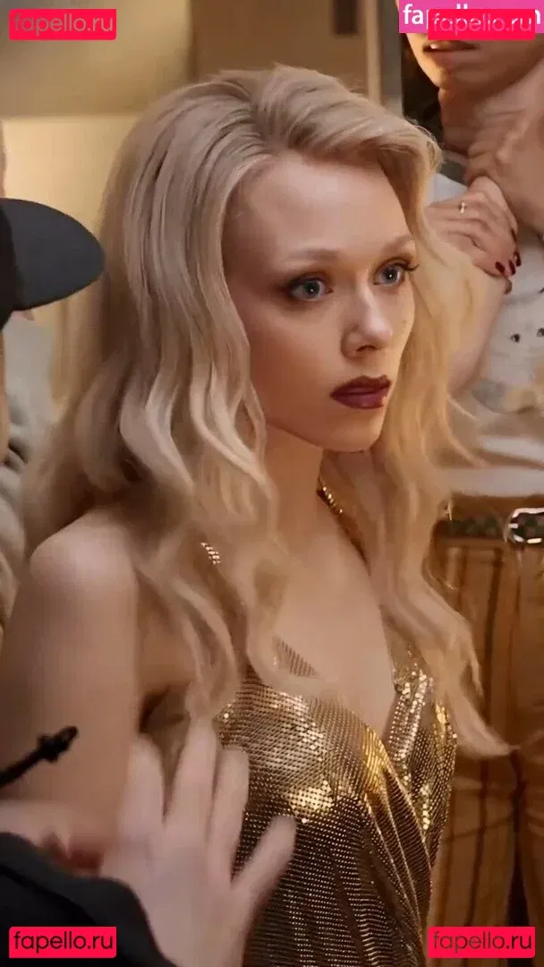 Ivanna Sakhno Onlyfans Photo Gallery 