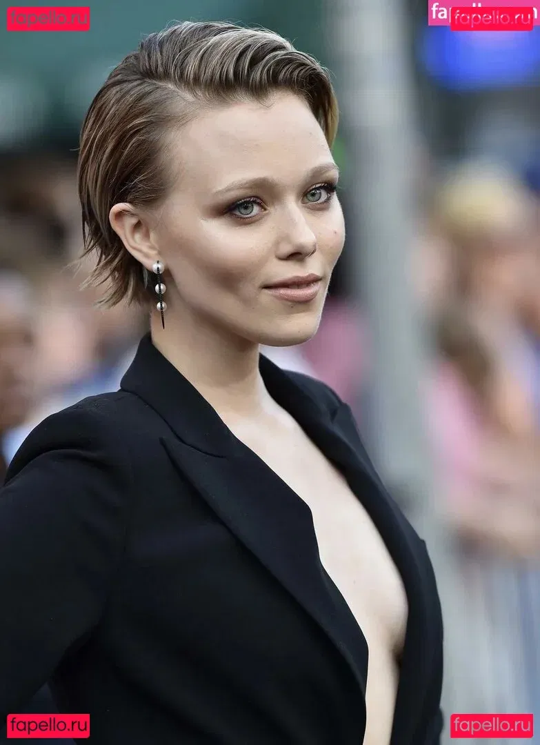 Ivanna Sakhno Onlyfans Photo Gallery 