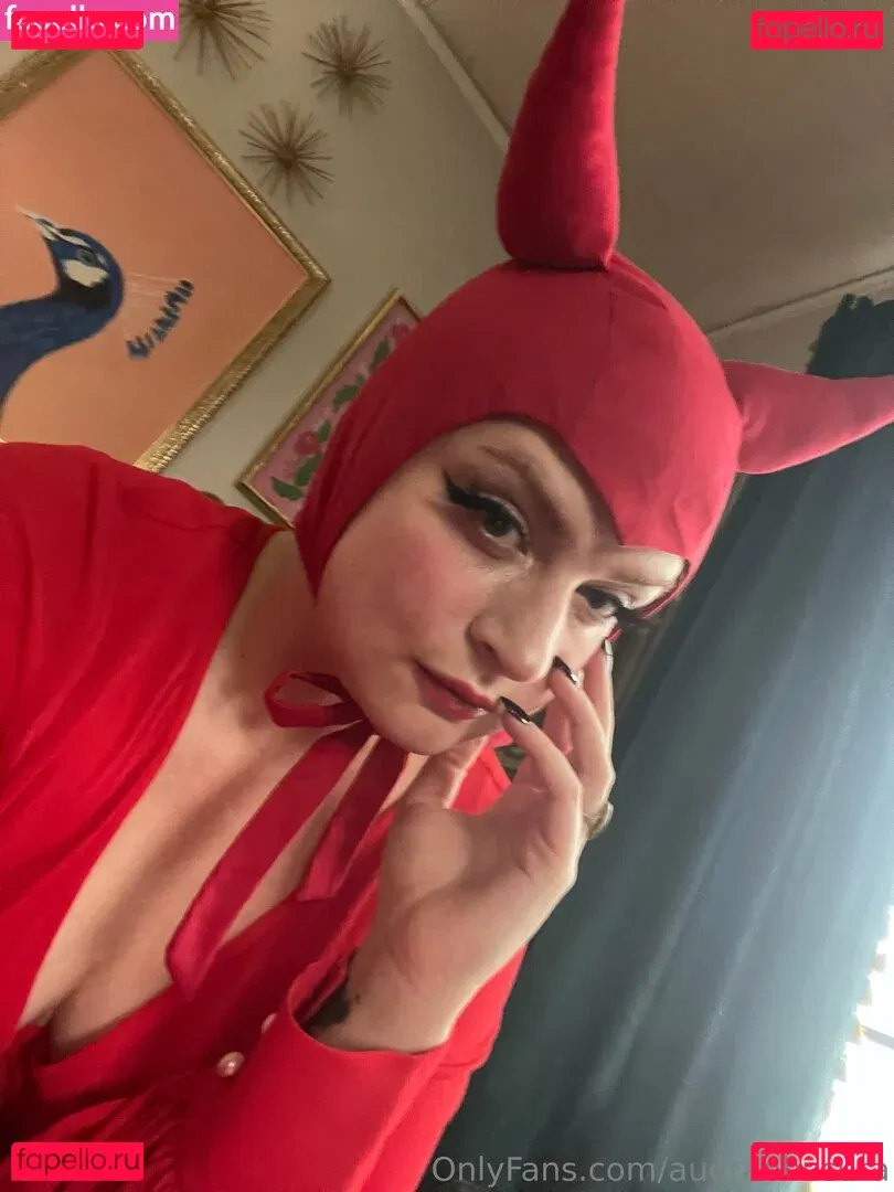 audraobscura Onlyfans Photo Gallery 