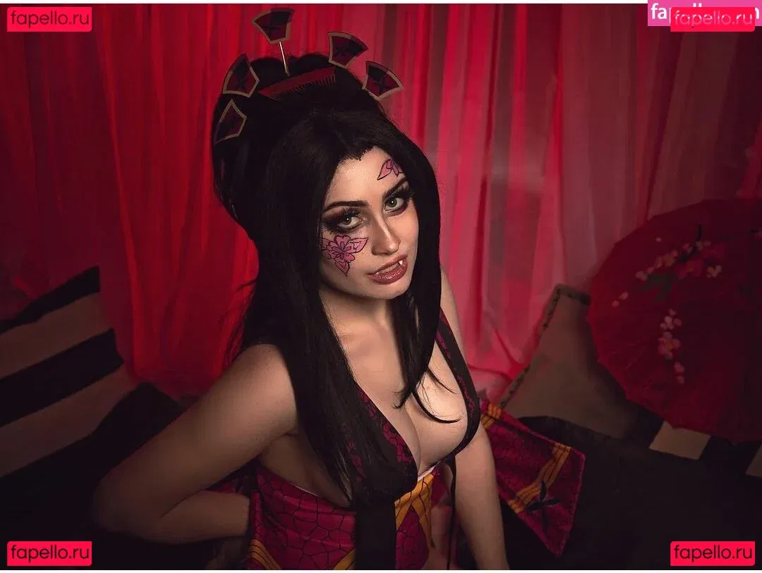 Cheshsmiles Onlyfans Photo Gallery 